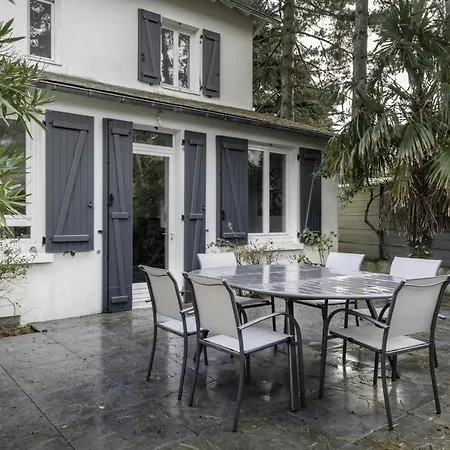 « Les Libellules » Pour 8 Personnes * La Baule-Escoublac